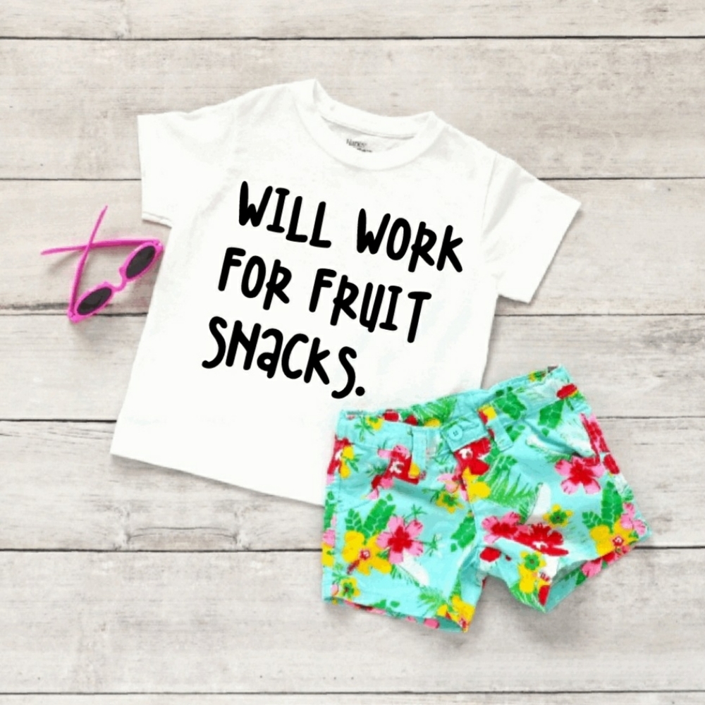 Toddler tee | fruit snacks